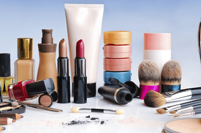 Chemicals in cosmetics - Risks and Alternatives